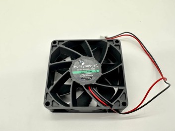 HoneyBadger 8025 Balance Series Axial fan 24v - Kvalitet og ydeevne