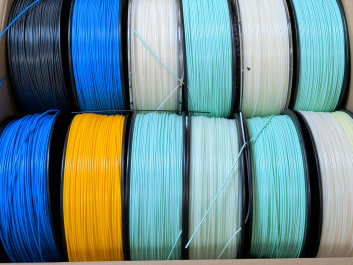 Box Deal 2. Sortering ABS Brutto vægt 14.80Kg