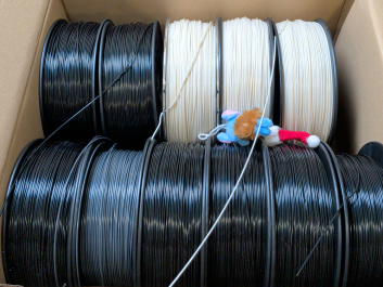 Box Deal 2. Sortering ABS - Brutto vægt 13.00Kg