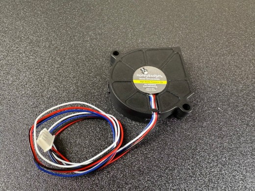 5015 Blower Fan by HoneyBadger - 9200 RPM (4 wires PWM/Tach) Wide-Mouth
